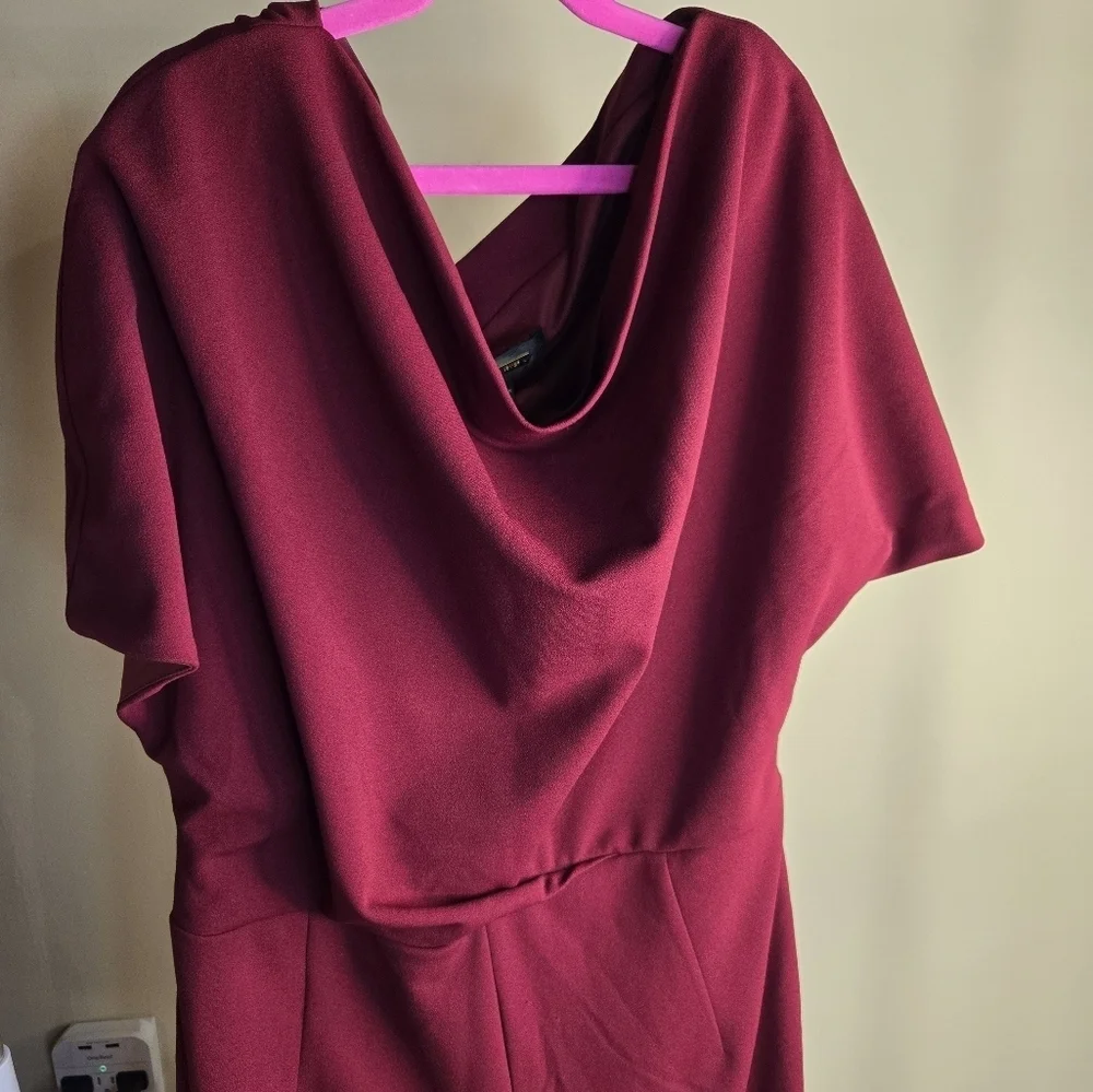 Alexia Admor NWT Draped One Shoulder Jumpsuit Fuchsia XL - Picture 3 of 12